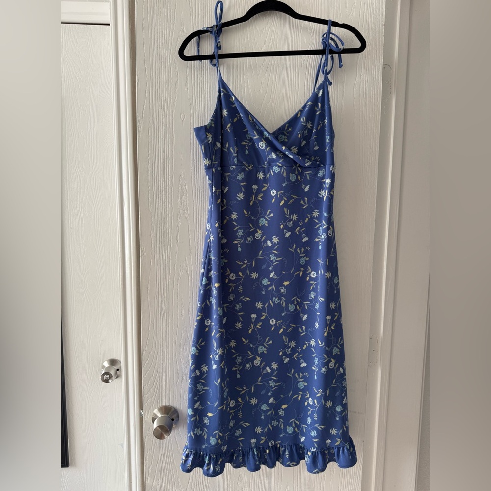 Express Blue Floral Midi Dress